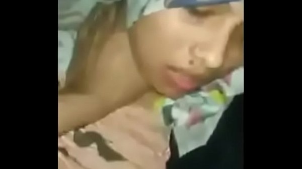 Tudungsakitmasukbatangbesarmalayporn Free MILF Porn Videos And