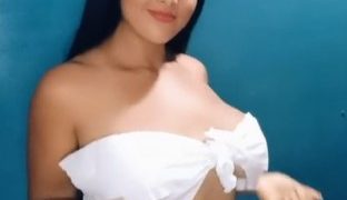 Alejandra Quiroz Wow OMG New Hot Video